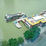 Howard Johnson Riverview Hotel Guangzhou