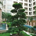 Pioneer Hotel