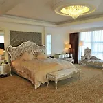 Pioneer Hotel