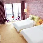 Mahattan International Apartment