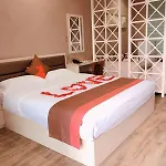 Junyi Hotel