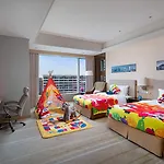 Crowne Plaza Guangzhou Huadu By Ihg - Free Shuttle Bus Between Hotel To Exhibition Center During Canton Fair