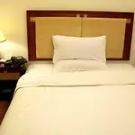Fenglaiyi Business Hotel