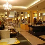 Water Way Hotel