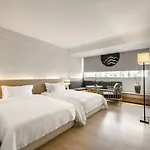 Guangzhou Shug Art Hotel
