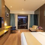 Guangzhou Xing Yi International Apartment - Poly World Branch