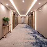 China Mayors Plaza - Free Shuttle Between Hotel And Exhibition Center & Exhibitor Registration Counter During Canton Fair