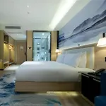 Ausotel By Argyle Baiyun International Airport Renhe Metro Exit B