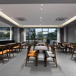 Guangzhou Yunjia Hotel - Airport Terminal 2