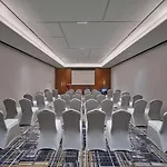 Hilton Garden Inn Guangzhou Tianhe - Free Shuttle Bus To Pazhou During Canton Fair Period And Buyers Registration Counter Available