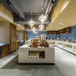 Guangzhou Baiyun Airport Mehood Liz Hotel Free Shuttle Bus To The 137Th Canton Fair Complex & Official Registration Agency
