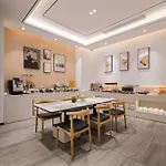 Paco Hotel Tаojin Metro Guangzhou - Free Shuttle Bus For Centen Fair