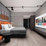 Banana S Design Hotel
