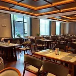 Guangzhou Zhicheng Leader Tour International Apartment-The Legend Building-Free Shuttle Bus For Canton Fair-1Mins To Line5 Stn