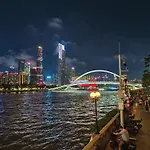 Yizhi Hotel - Guangzhou Tower Metro Station Pazhou Convention And Exhibition Center Branch