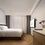Mehood Lestie International Hotel Panyu Wanbo Yuangang Metro Station Branch - Free Shuttle Bus To Canton Fair Complex During Canton Fair Period & Free Afternoon Tea & Free Midnight Snack & Free Vpn Internet Access