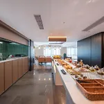Mehood Lestie Hotel Guangzhou Tianhe Financial City Branch - Free Shuttle Bus To Canton Fair Complex During Canton Fair Period