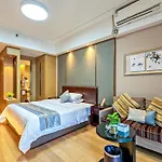 Clovis Apartment