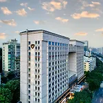 Yueta E-Sports Hotel-10Min To Guangzhou East Railway Station&Entrance Exit J Of Line 3
