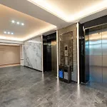 Warm Yes Business Hotel