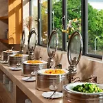 Relins Grand Madison Hotel