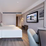 Atour Hotel Guangzhou Baiyun Jiahe Hebian