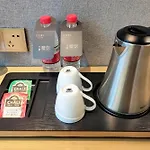 Yizhi Hotel - West Sports Road Metro Station