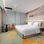 Hawthorn By Wyndham Guangzhou Baiyun Airport