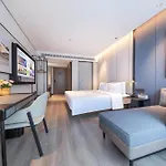 Atour Hotel Guangzhou Zhujiang New Town Taikoo Hui