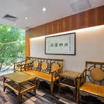 New World Hotel
