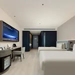 Atour Light Hotel Guangzhou Panyu Chimelong Wanbo Business District
