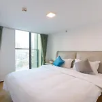 Sunny International Apartment From Beijing Road