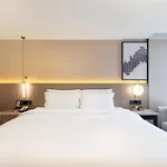 Lavande International Hotel Guangzhou Taikoo Hui Square Shipaiqiao Metro Station Branch - Free Shuttle Bus To Canton Fair Complex During Canton Fair Period & Free Vpn Internet Access