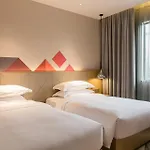 Borrman International Hotel Canton Tower Chigang Metro Station Flagship Branch