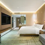 Victoria Hotel Guangzhou Zhujiang New Town - Free Shuttle Bus During Canton Fair Period