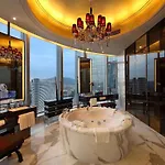 Sofitel Guangzhou Sunrich - Free Shuttle Bus To Canton Fair Complex & Overseas Buyer Registration Services During Canton Fair Period
