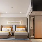 Five Rams City Hotel