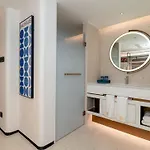 Yee Hotel
