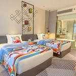 Crowne Plaza Foshan Nanhai-An Ihg Hotel-Guangzhou South Railway Station Free Shuttle Bus