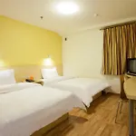 7Days Inn Guangzhou Tianhe Tianpingjia Subway Station