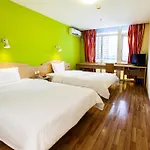 7Days Inn Guangzhou Tianhe Tianpingjia Subway Station