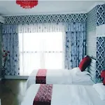 Wharf Hotel
