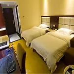 Lu Jiang Tian Yue Hotel