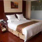 Greentree Inn Guangzhou Luochongwei Bus Passenger Terminal Business Hotel