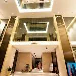 Yicheng Apartment Central Plaza