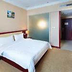 Guangzhou Shenglong Hotel - Nanzhan