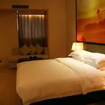 J-Hotel