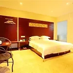 M.R Hotel