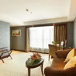 Grand Royal Hotel