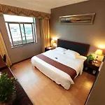 Nanzhou Hotel